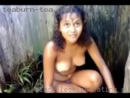 Black lesbian eating pussy.